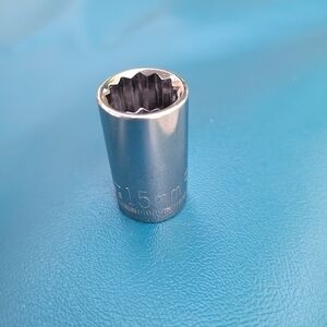 Craftsman  -G-44236 Socket 15mm 12 Point 1/2" Drive.